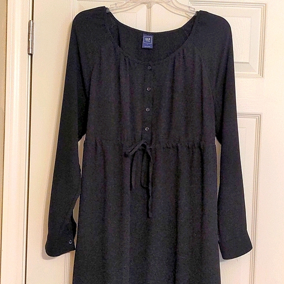 GAP Maternity Dress in Black- Size Large - Picture 2 of 8